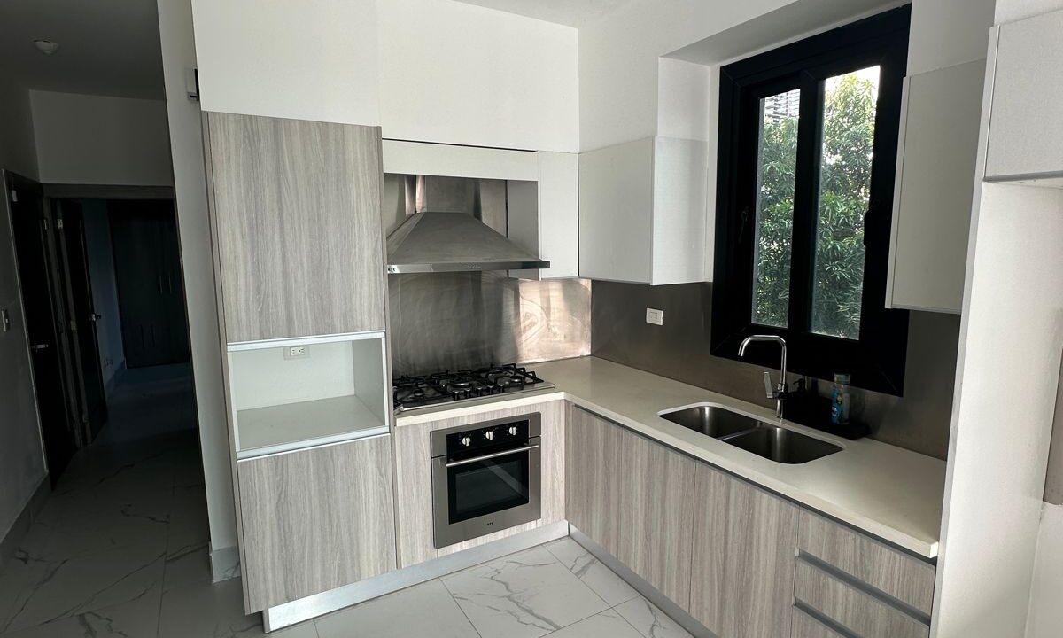 WhatsApp Image 2025-09-10 at 12.04.09 PM (2)