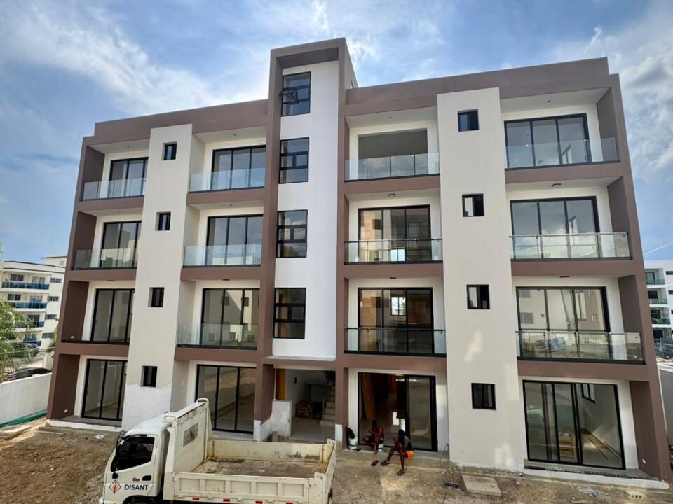 WhatsApp Image 2025-10-12 at 7.08.00 PM