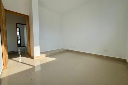 WhatsApp Image 2025-10-12 at 7.08.01 PM (3)