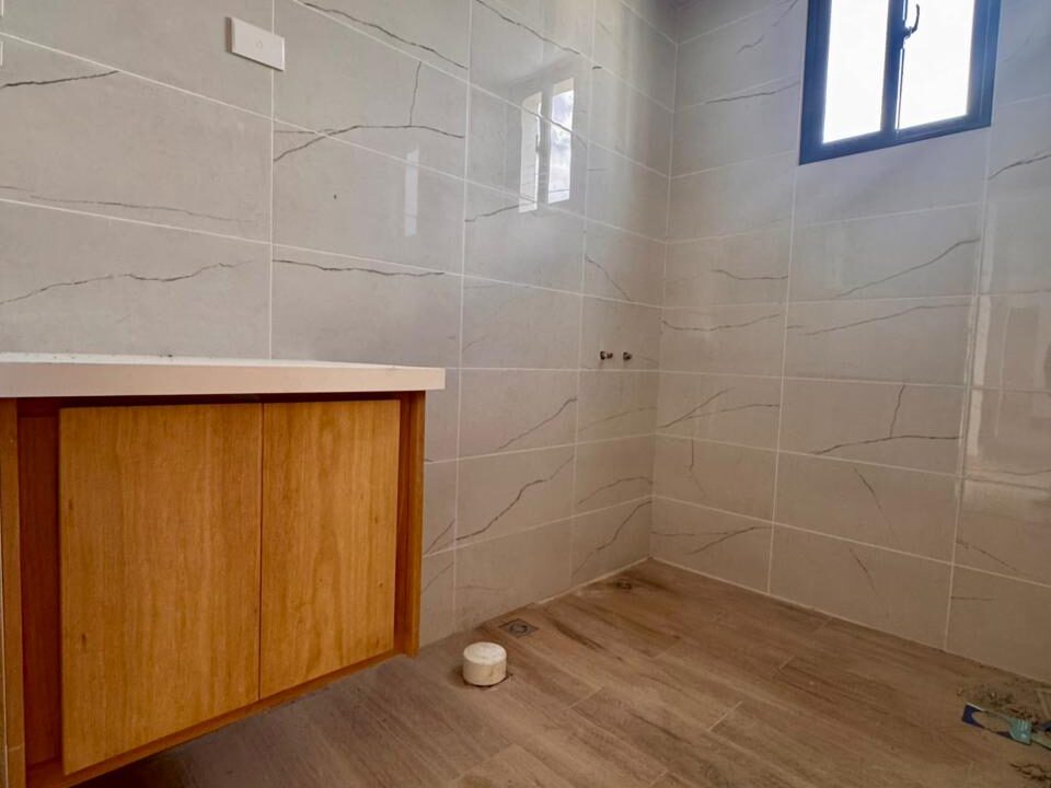 WhatsApp Image 2025-10-12 at 7.08.01 PM (5)