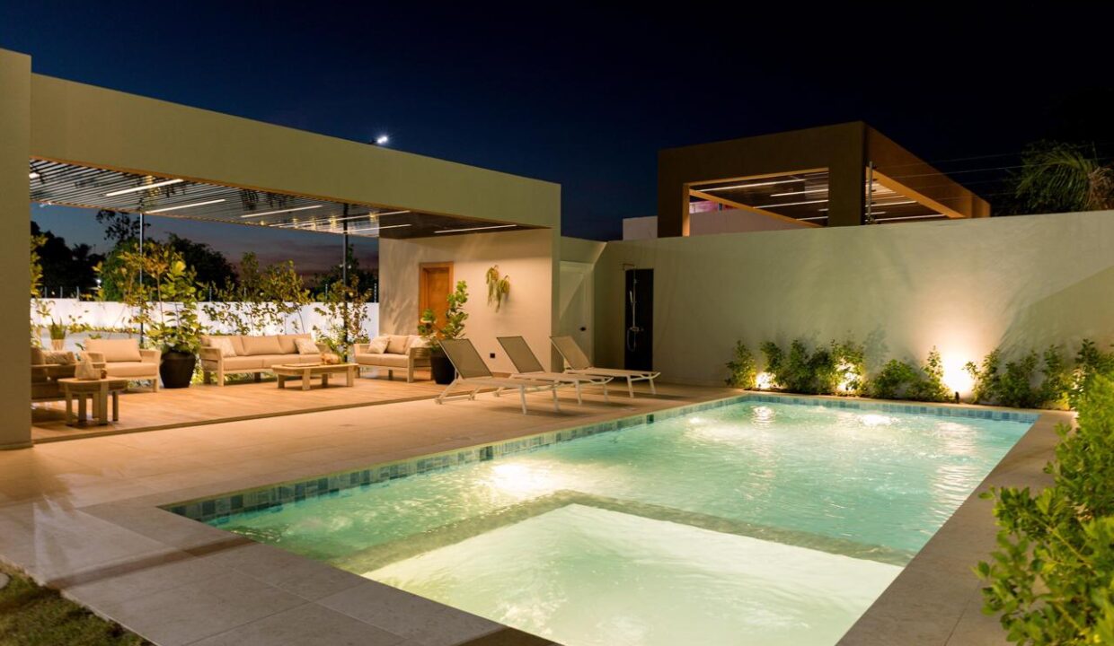 WhatsApp Image 2025-10-22 at 8.03.22 PM (2)