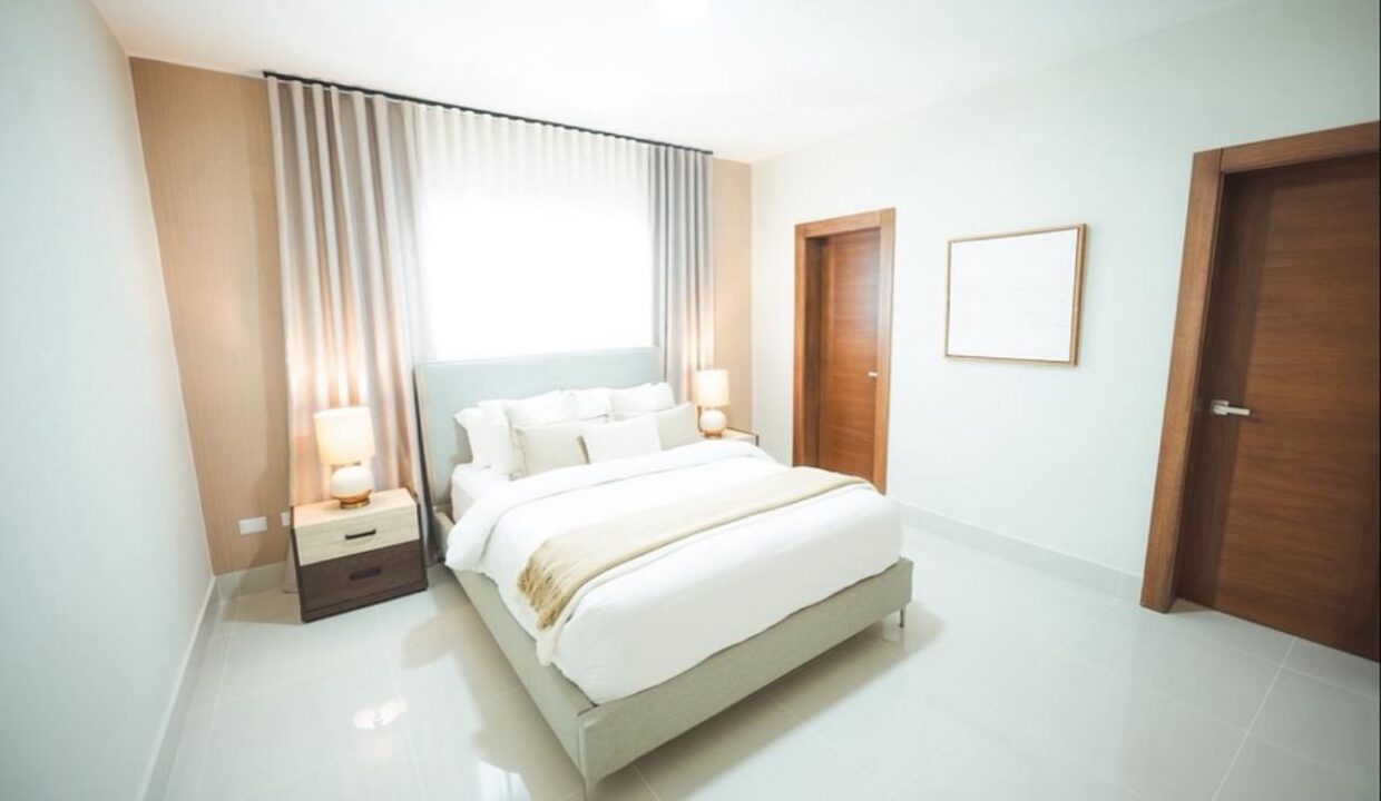 WhatsApp Image 2025-10-28 at 2.10.14 PM (1)