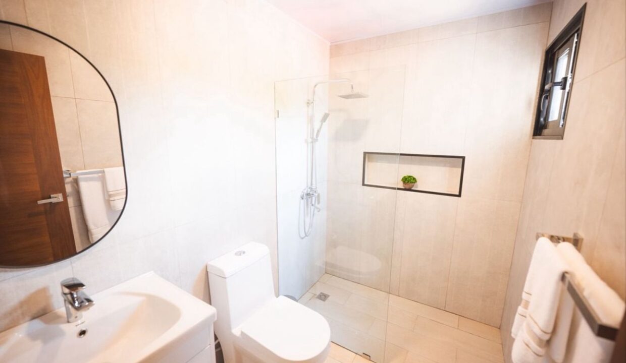 WhatsApp Image 2025-10-28 at 2.10.14 PM