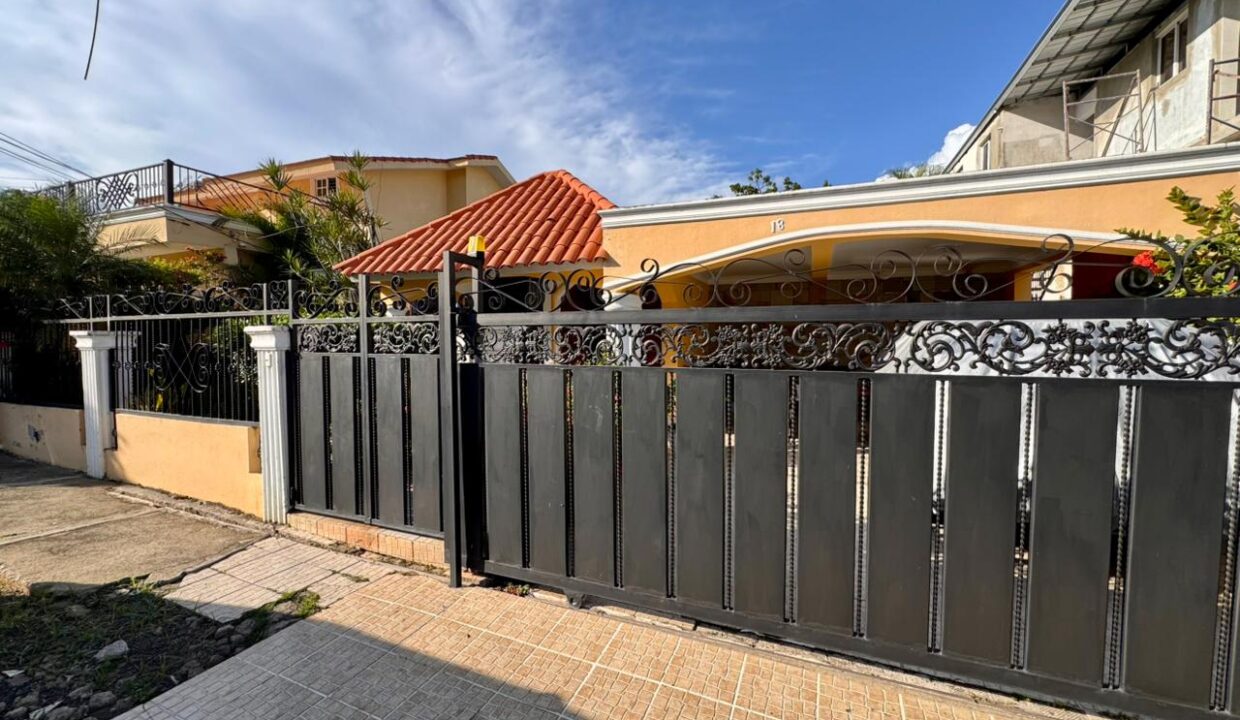 WhatsApp Image 2025-11-02 at 1.48.19 PM