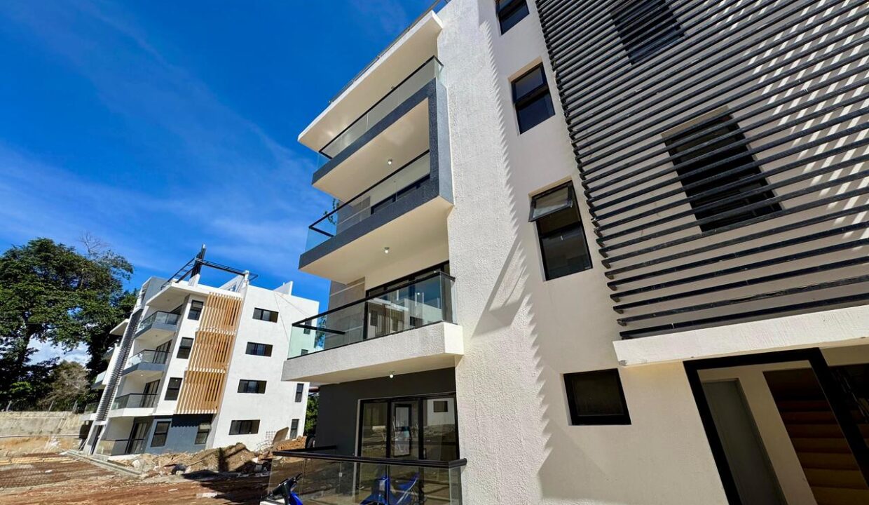 WhatsApp Image 2025-11-28 at 4.46.13 PM (1)