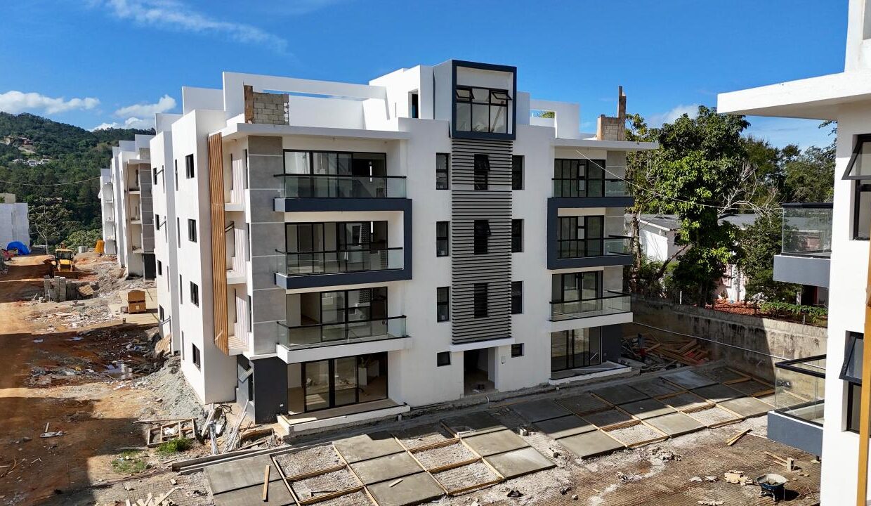 WhatsApp Image 2025-11-28 at 4.46.13 PM (2)