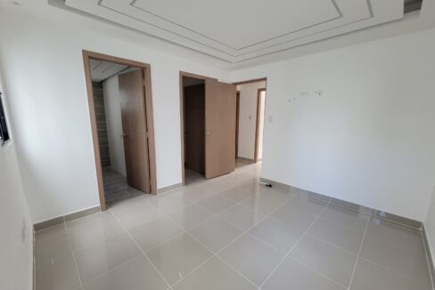 WhatsApp Image 2025-11-20 at 5.53.16 PM (2)