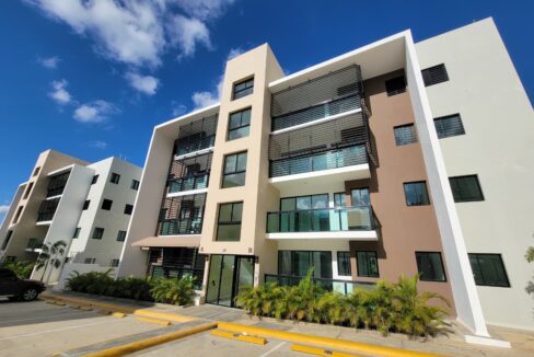 WhatsApp Image 2025-11-20 at 5.53.29 PM (1)