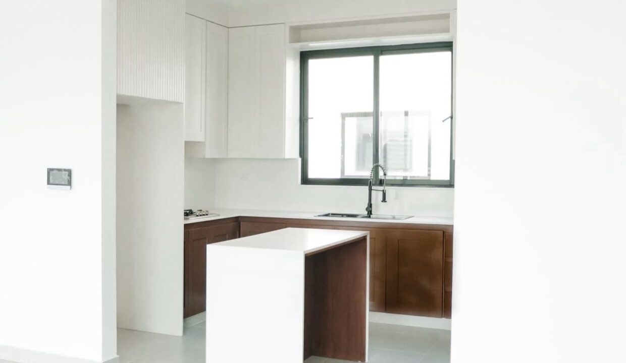 WhatsApp Image 2025-12-10 at 5.10.27 PM (2)