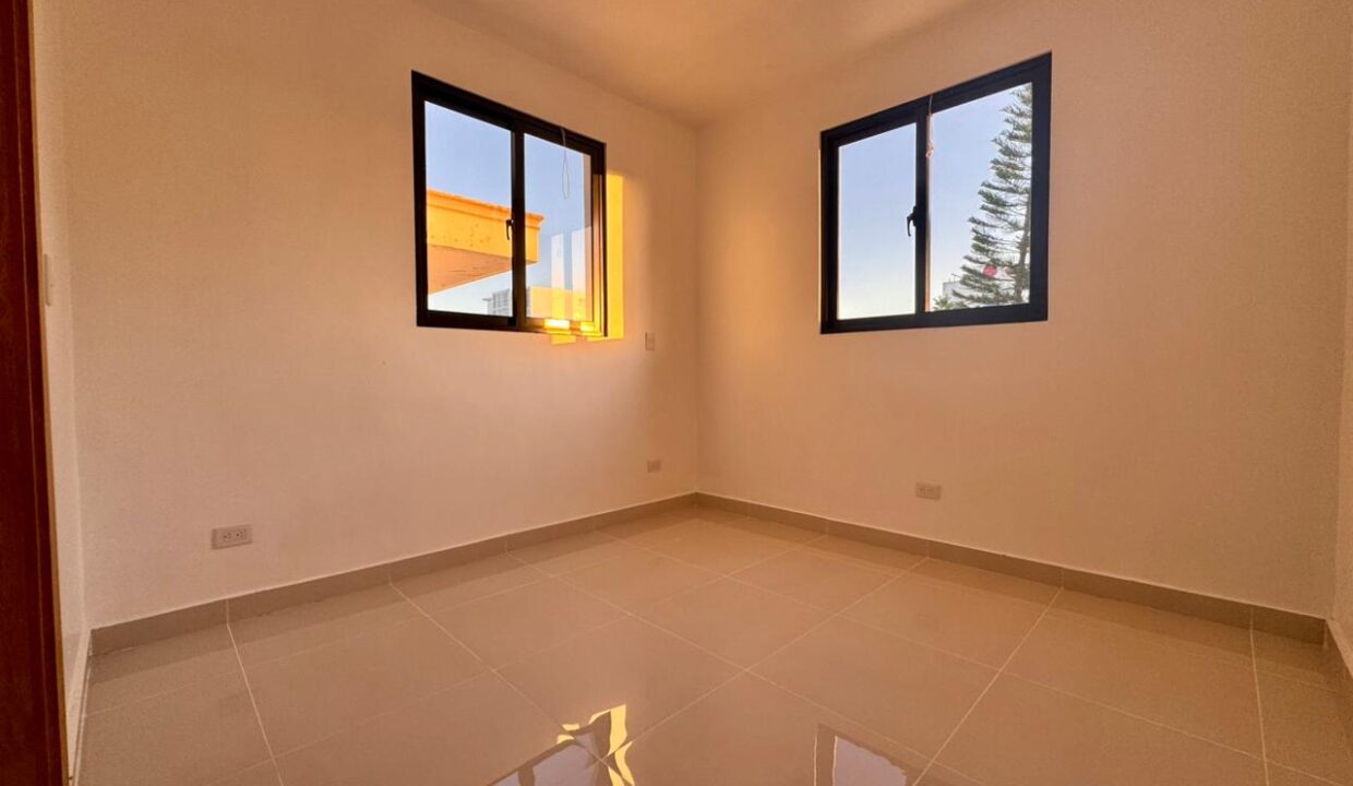 WhatsApp Image 2025-12-26 at 11.04.40