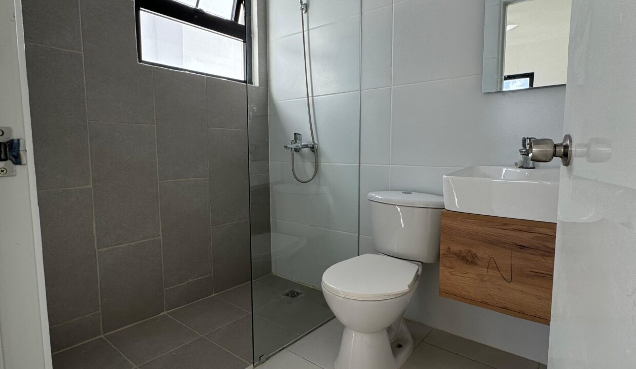 WhatsApp Image 2025-06-08 at 7.14.07 AM (10)