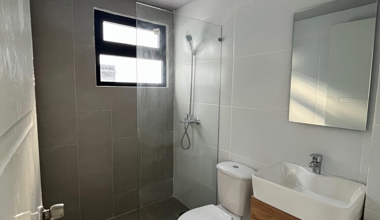 WhatsApp Image 2025-06-08 at 7.14.07 AM (2)