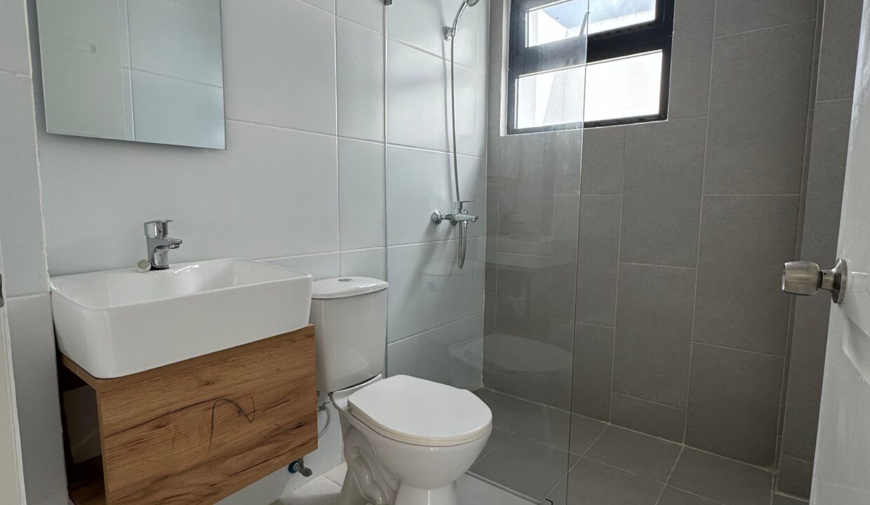 WhatsApp Image 2025-06-08 at 7.14.07 AM (6)