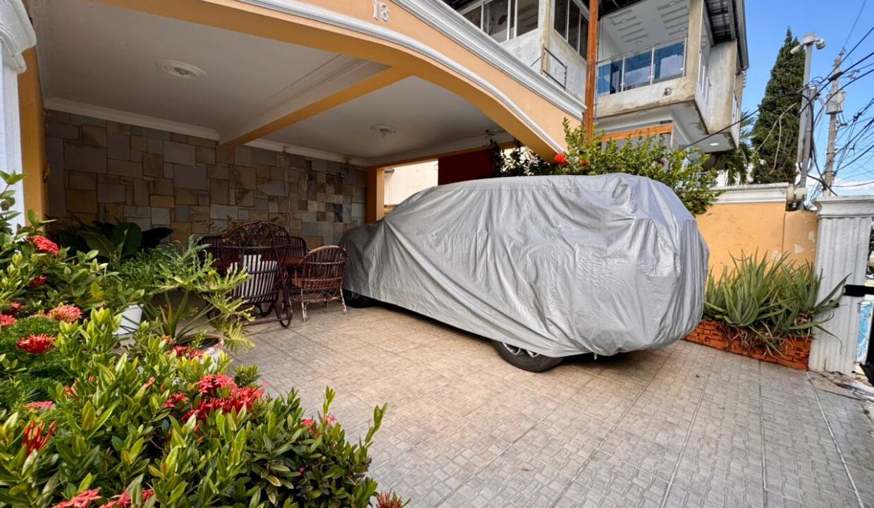 WhatsApp Image 2025-11-02 at 1.48.26 PM (1)