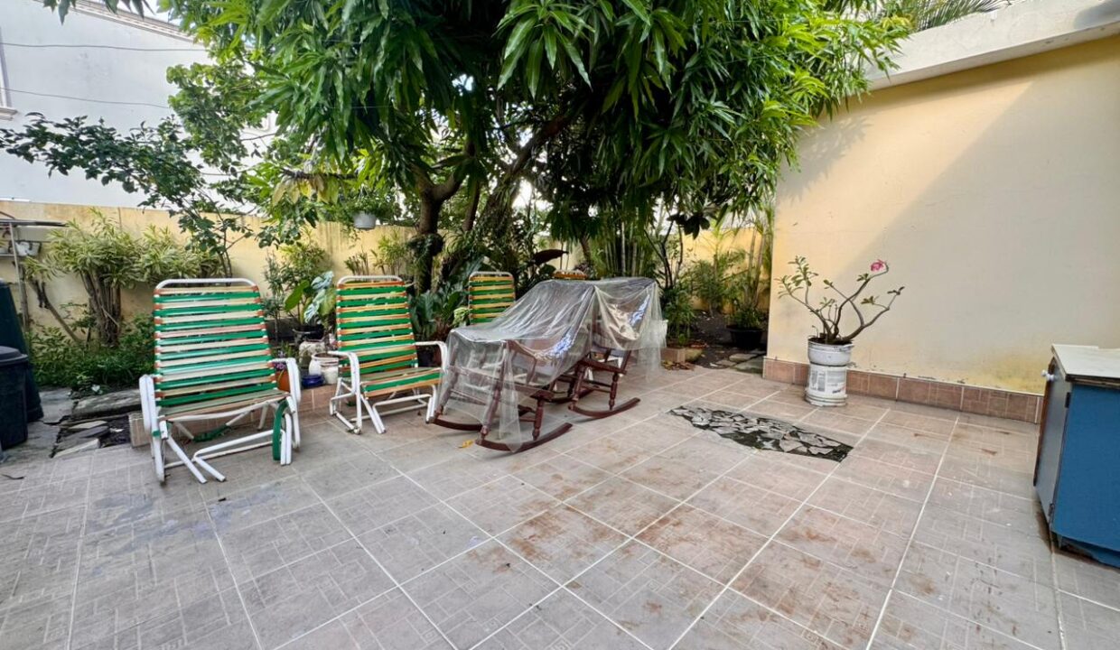 WhatsApp Image 2025-11-02 at 1.48.31 PM