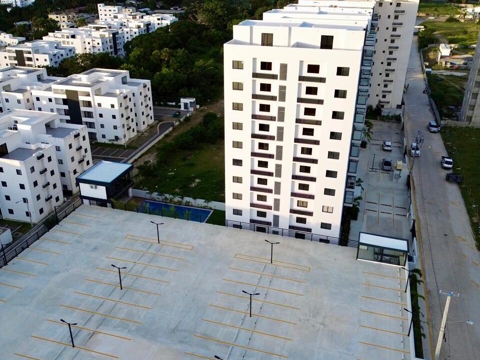 WhatsApp Image 2025-11-23 at 10.16.55 AM (1)