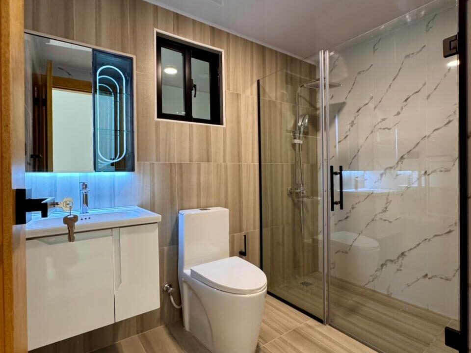 WhatsApp Image 2025-11-23 at 10.16.57 AM (1)