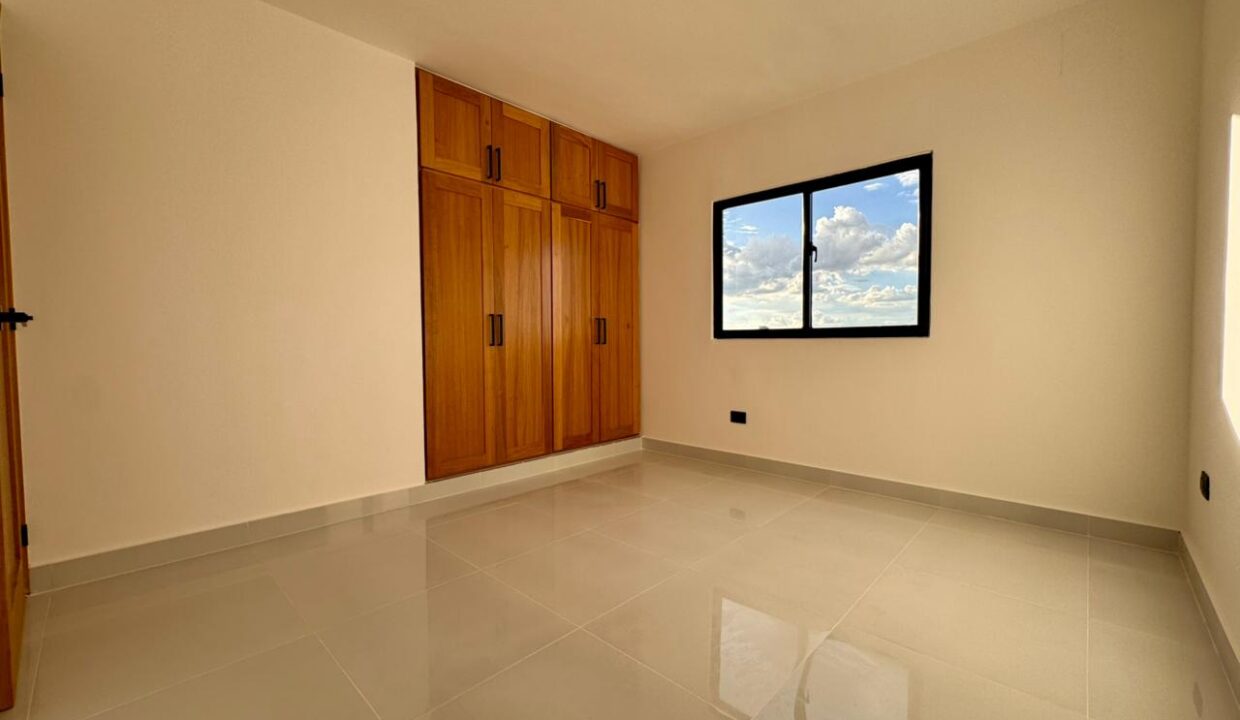 WhatsApp Image 2025-11-23 at 10.16.57 AM (2)