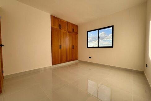 WhatsApp Image 2025-11-23 at 10.16.57 AM (2)