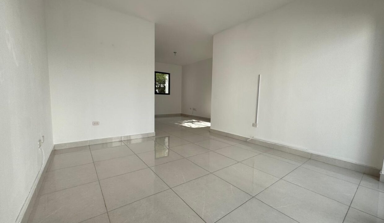 WhatsApp Image 2026-01-12 at 12.17.33 (10)