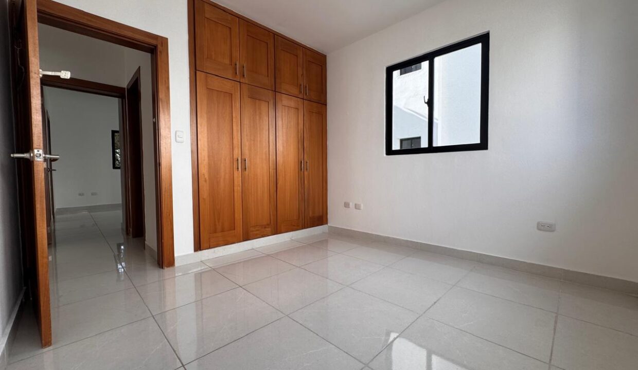 WhatsApp Image 2026-01-12 at 12.17.33 (3)