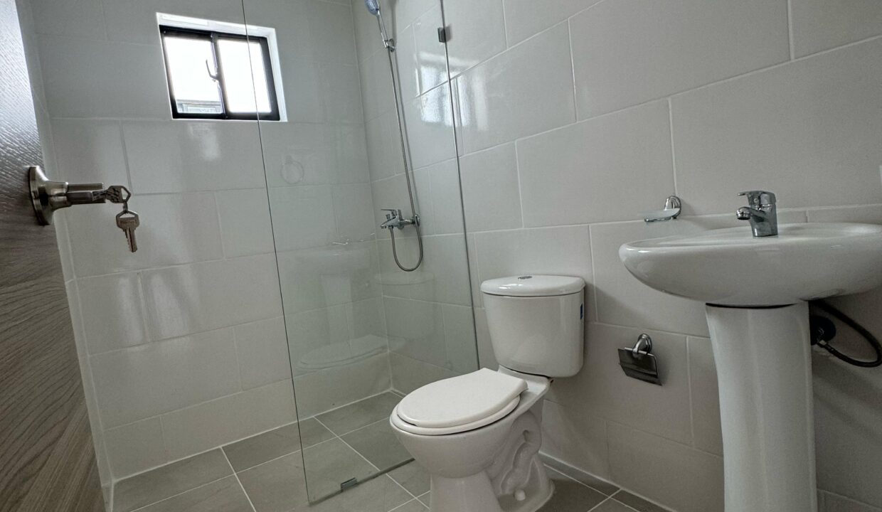 WhatsApp Image 2026-02-12 at 18.05.52 (1)