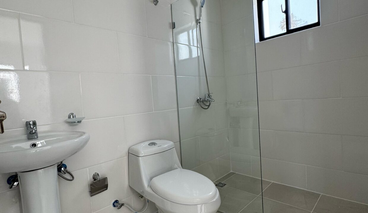 WhatsApp Image 2026-02-12 at 18.05.52 (2)