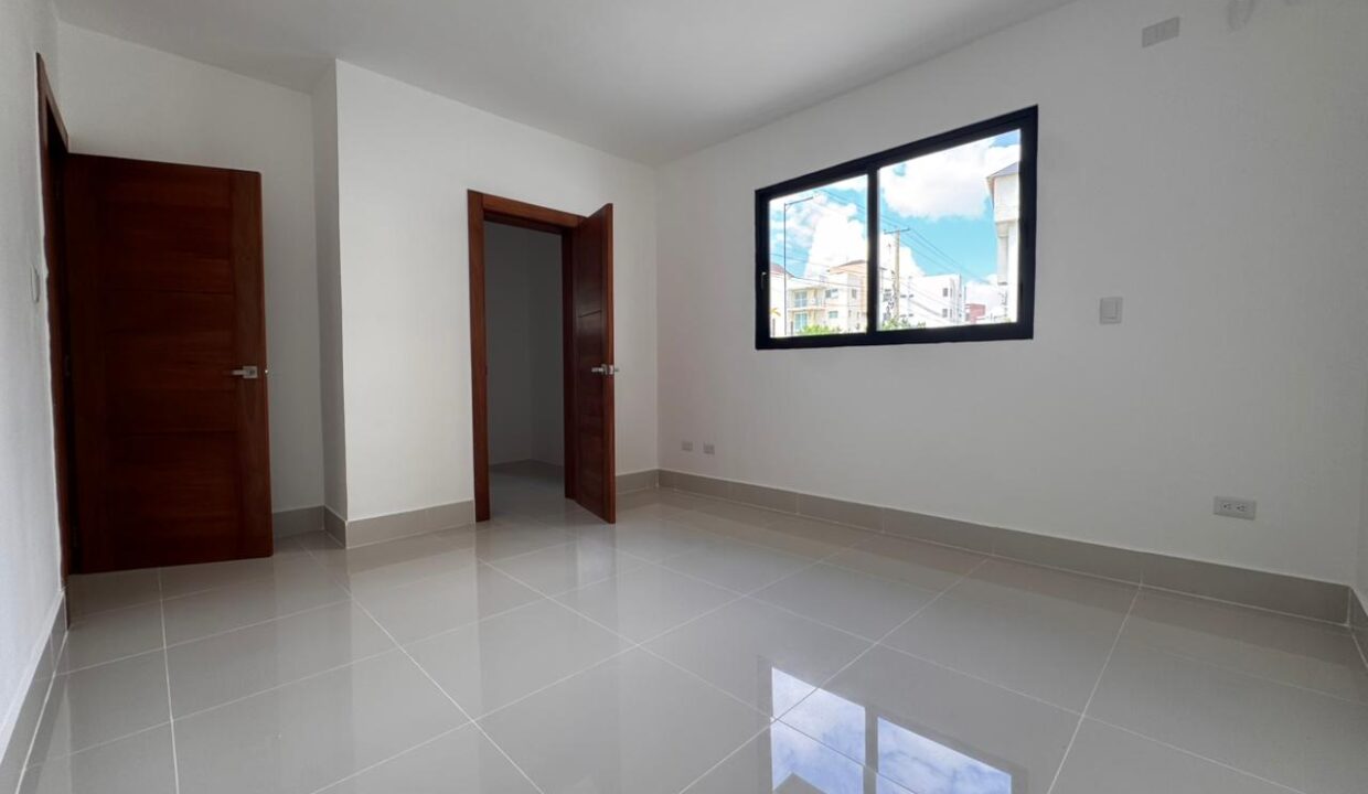 WhatsApp Image 2026-03-03 at 6.18.26 PM (5)