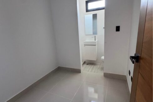 WhatsApp Image 2026-04-06 at 7.22.07 AM (6)