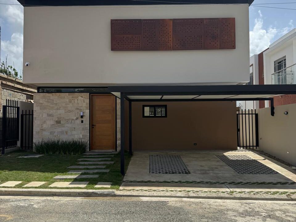 WhatsApp Image 2026-04-09 at 7.58.25 AM