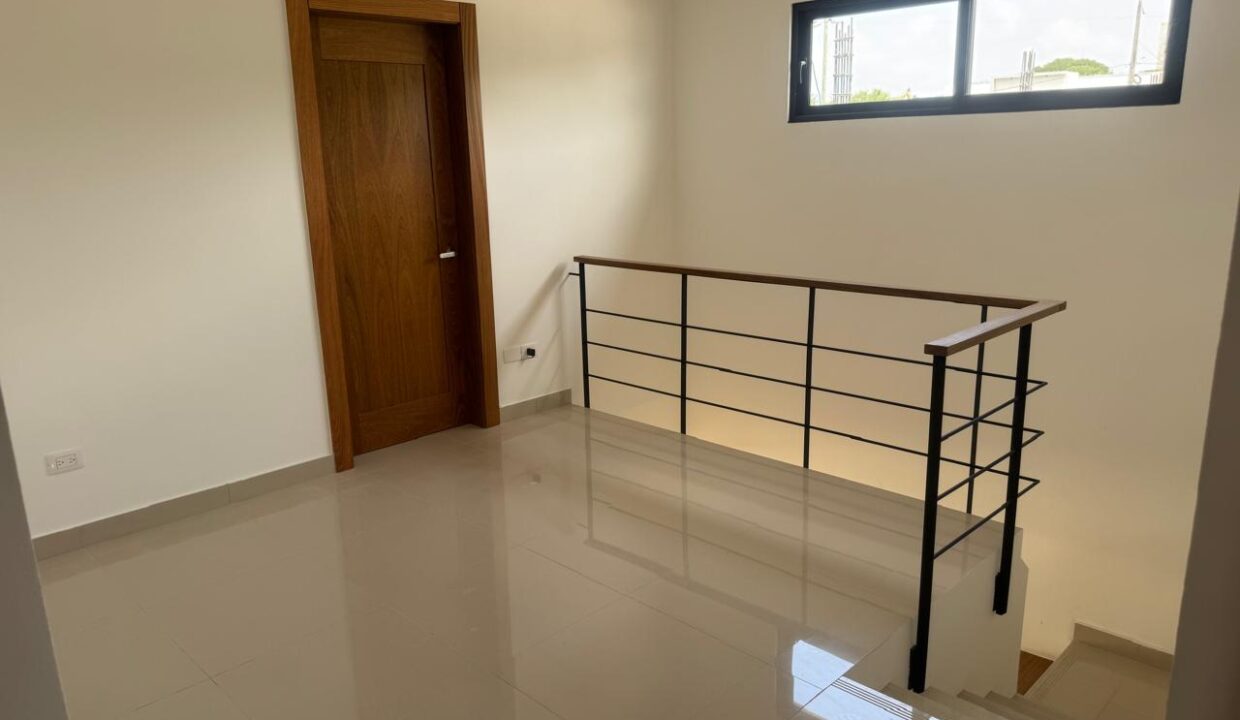 WhatsApp Image 2026-04-09 at 7.58.26 AM (4)